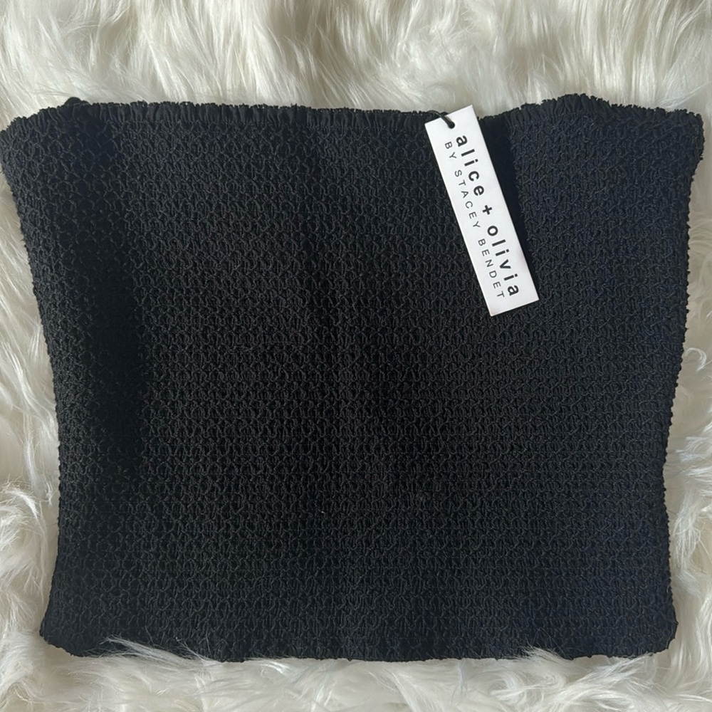 NEW Alice + Olivia Black Crop top